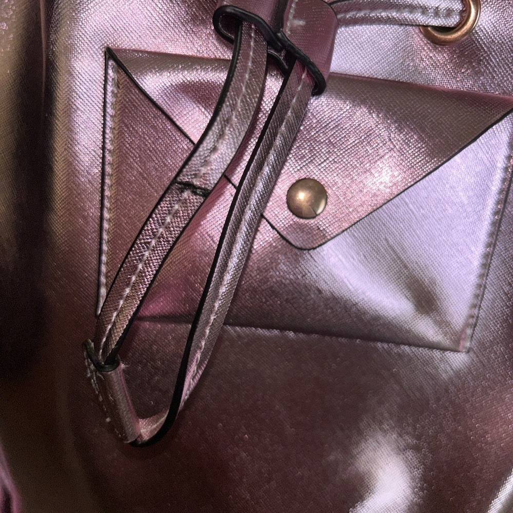 Metallic Pink‎ Drawstring Bucket Bag - Picture 9 of 10
